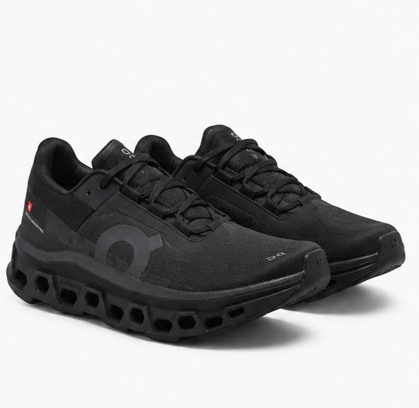 Tenis On Cloudmonster - All Black.