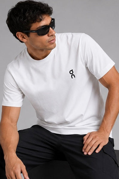 Playera On On-T - White