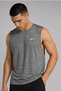 Playera Nike Dri-FIT Miler Tank - Grey Heather
