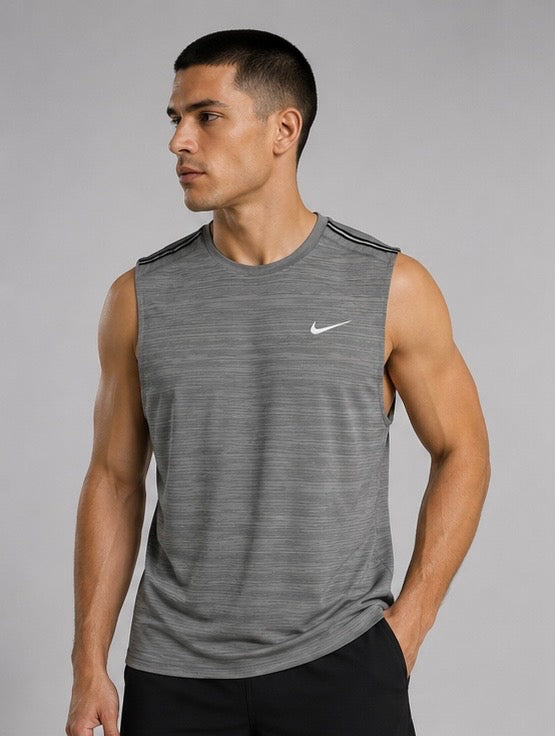Playera Nike Dri-FIT Miler Tank - Grey Heather