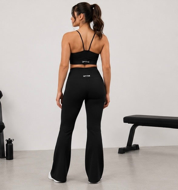 Conjunto DFYNE Impact Sports Bra & Flare Leggings - Total Black